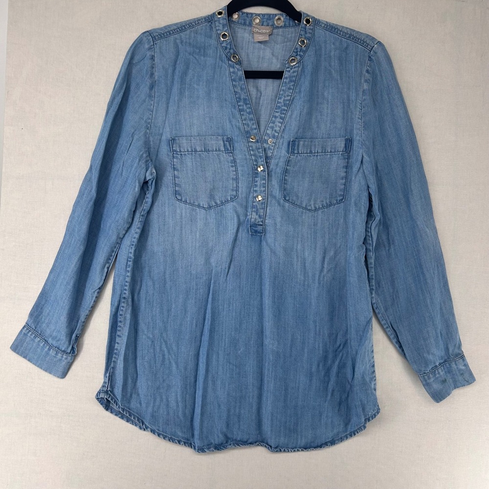 Chicos Womens Blue Grommet V-Neck Denim Tunic Shirt Long Sleeve Size 0 XS S 4 6